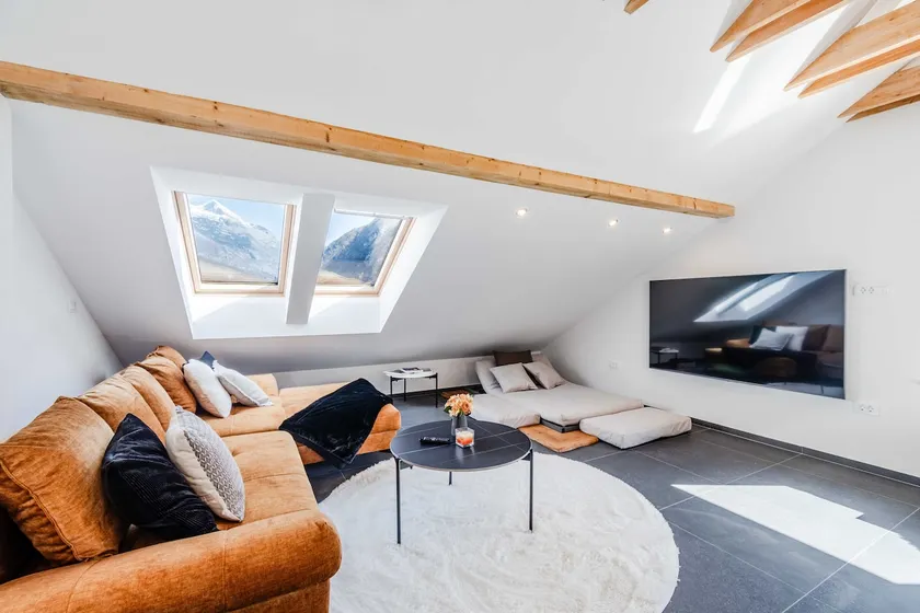 Apartment Alps with Sauna and Terrace - Image 1