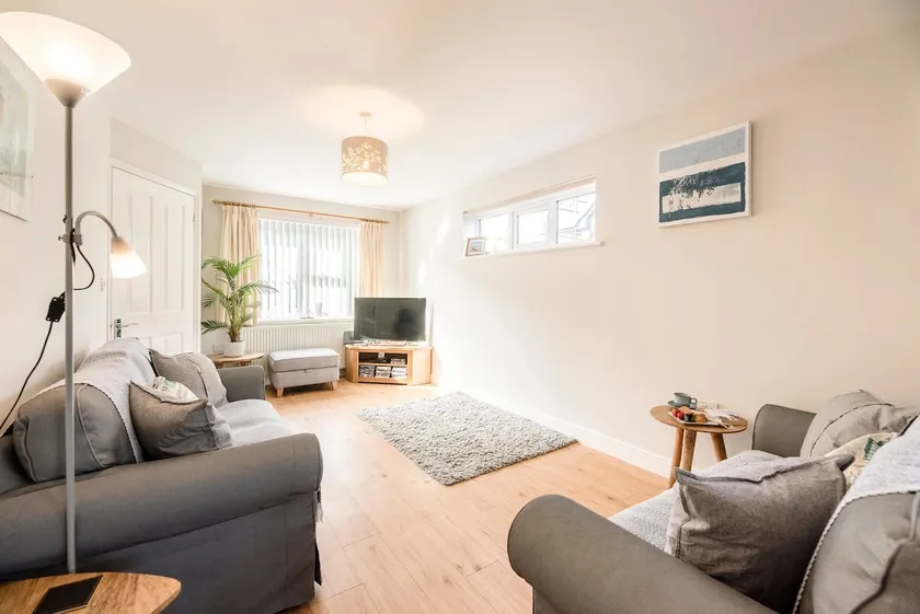 Albert Terrace, Reydon - Image 1