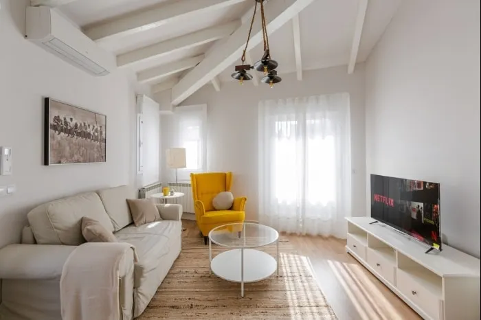 El Pañuelico de Estafeta | Penthouse with Terrace - Image 1