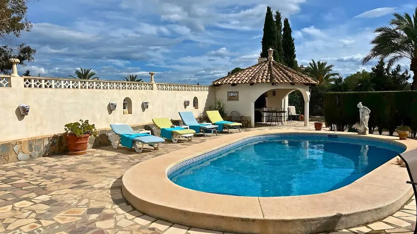 Authentic Spanish finca with private pool and garden - Image 1