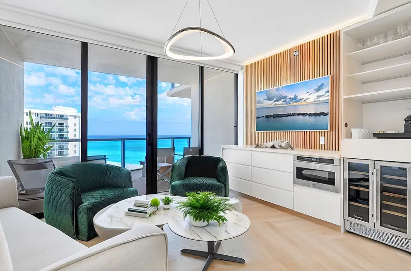 Premier 2-Bedroom Oceanfront Residence at The W - Image 1