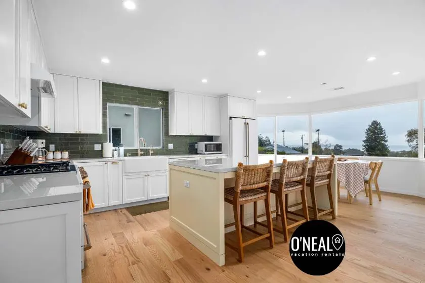 2 Bedroom Aptos Home With Ocean View! - Image 1