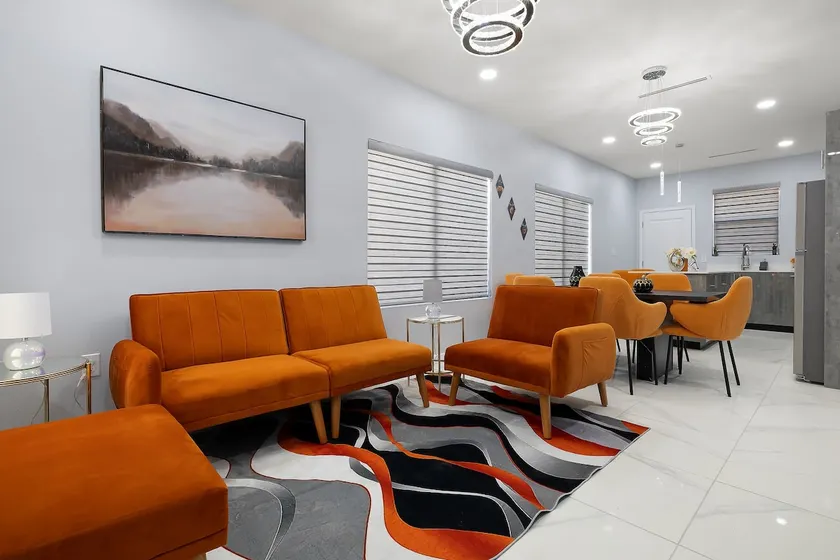Amber Living: Vibrant Comfort, Stylish Stay - Image 1