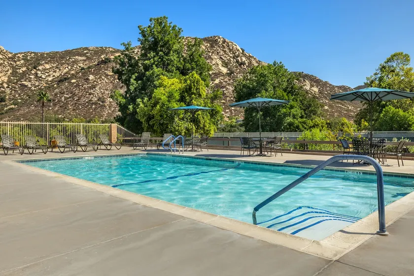 2 Resort Villas w/ Pools, Sauna & Onsite Pool - Image 1