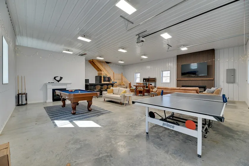 5 Mi to Slopes! Group Ski House w/ Game Room - Image 1