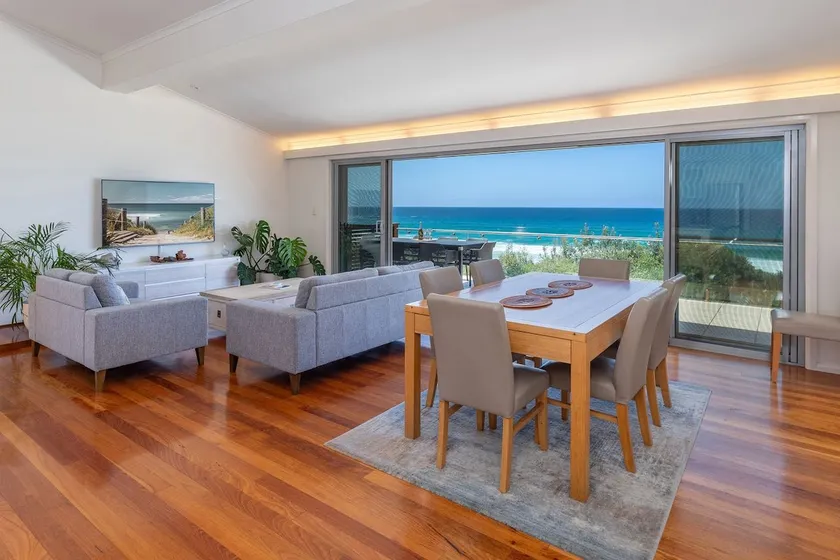 Blueys Bliss 1 - beachfront at Blueys Beach - Image 1