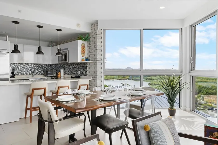 180° Ocean View Apartment in Aruba - Image 1