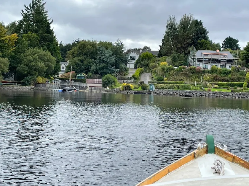 Lakeside Apartment Retreat in Oughterard Connemara - Image 1