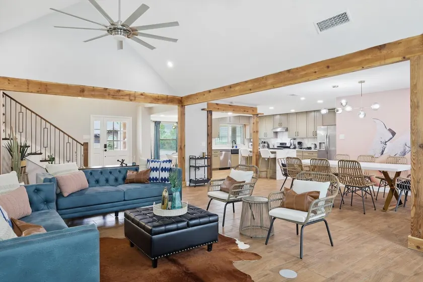 5BR Near AT&T Stadium | Pool, Golf Sim, EV - Image 1