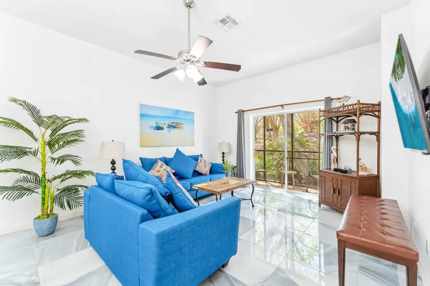 Serene Stay At Bahama Bay - Image 1