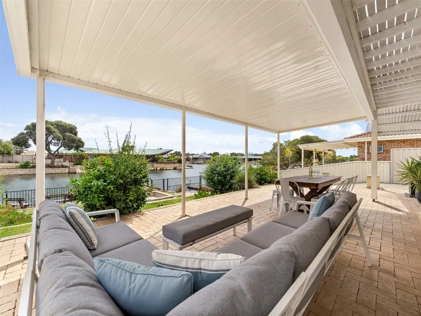 Canal view•Private Jetty*Family-Pet Friendly - Image 1