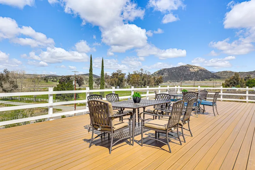 Near Ramona Wineries: Mtn-view Haven w/ Large Yard - Image 1