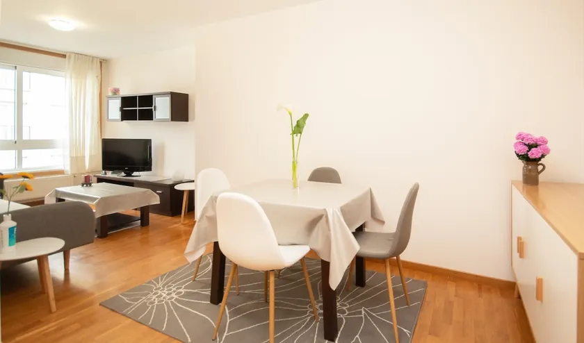 AG Piso Xazmíns Carballo - Image 1