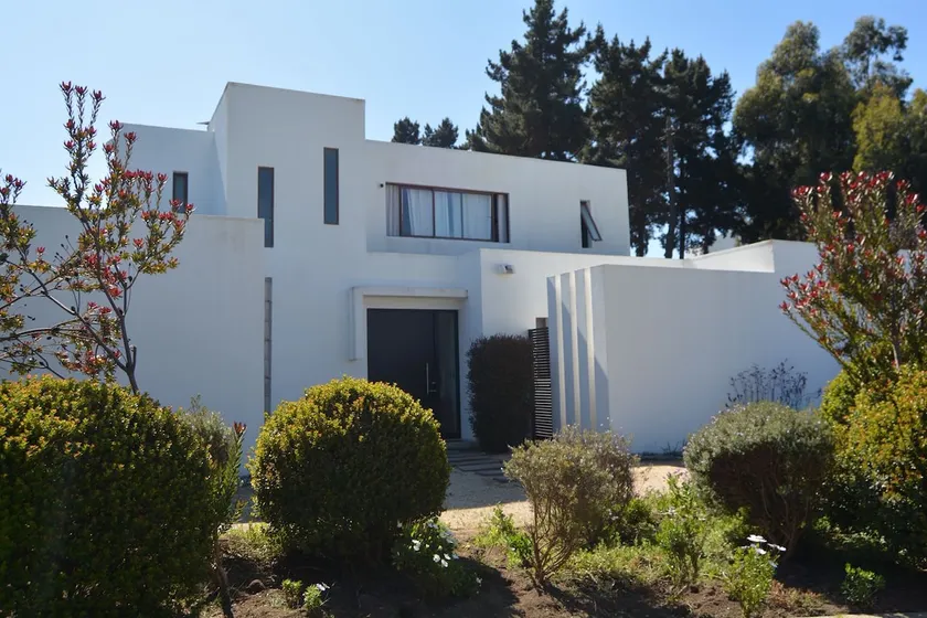 HOM | Spacious and Charming House in Marbella - Image 1