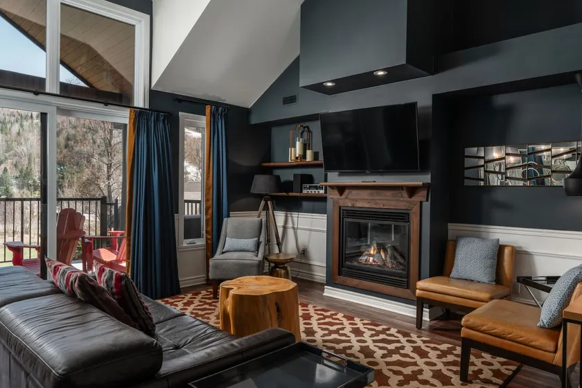 Beautiful ski-in/ski-out property in Saint-Sauveur, 3 bedrooms, #301 - Image 1