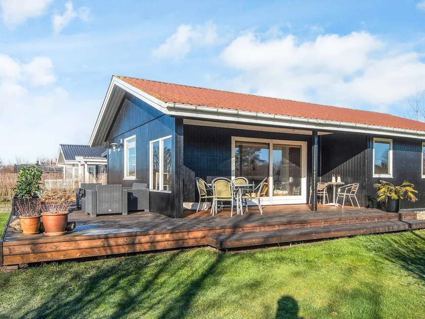 6 person holiday home in Juelsminde - Image 1