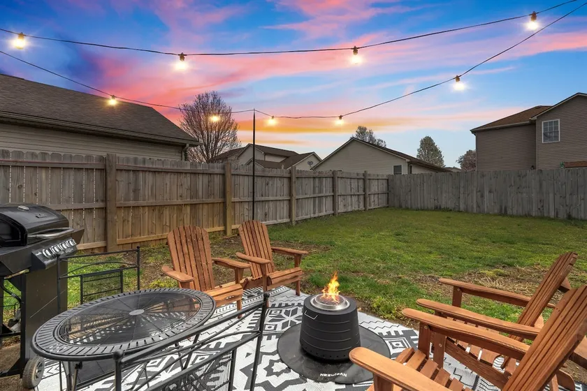 Spacious King Suite, Game Room, Patio, Firepit - Image 1