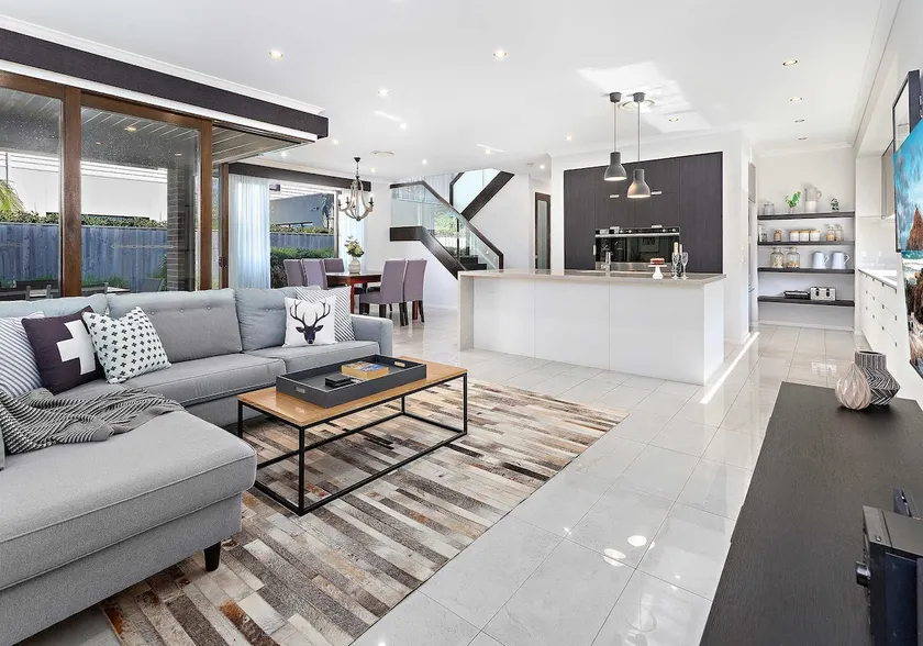 Luxe Retreat Shell Cove - Walk to Marina - Image 1