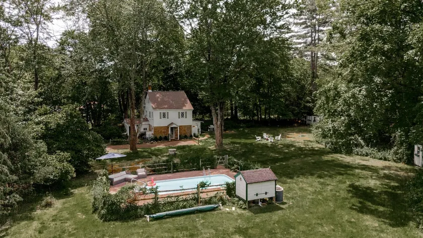 Historic Cottage with Pool + Firepit - Image 1