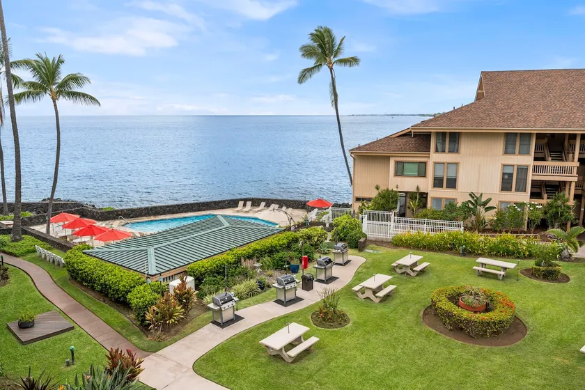 Sea Village 3304 - Image 1