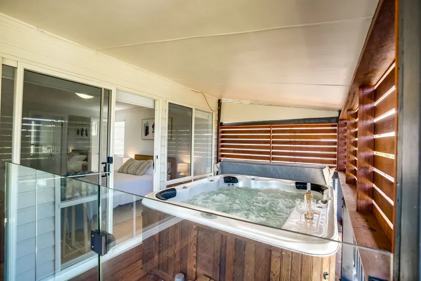 24 Laurie Ave Encounter Bay - Linen Included - Image 1