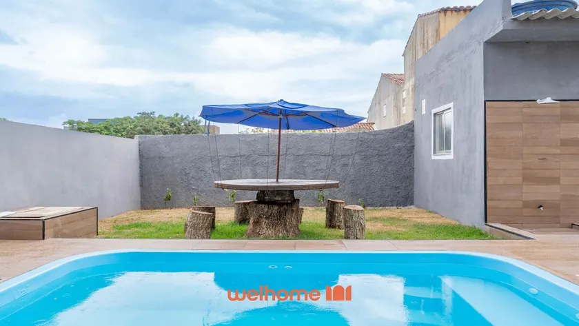 House in the Lagos region with full leisure facilities - Image 1