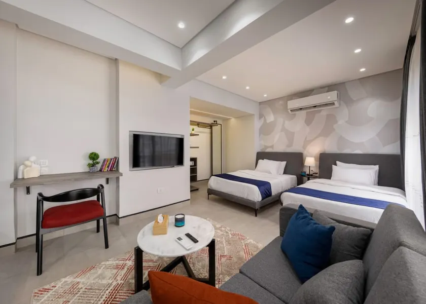 22 by spacey #57 studio in Maadi - Image 1