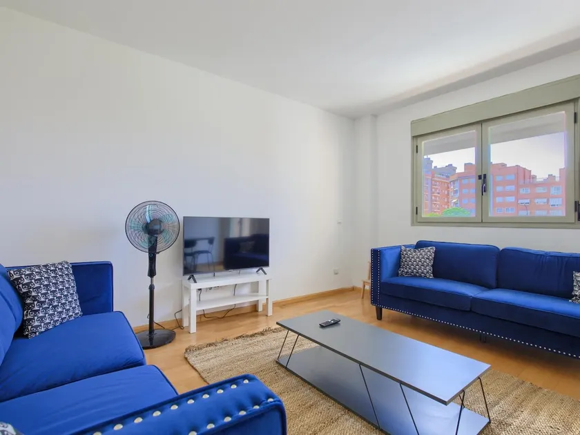 Dobo Bercial 3Bed 6Pax 2Bathrooms with balcony - Image 1