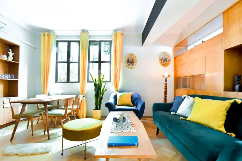 Creative 70s-Inspired Stay Center Parking - Image 1