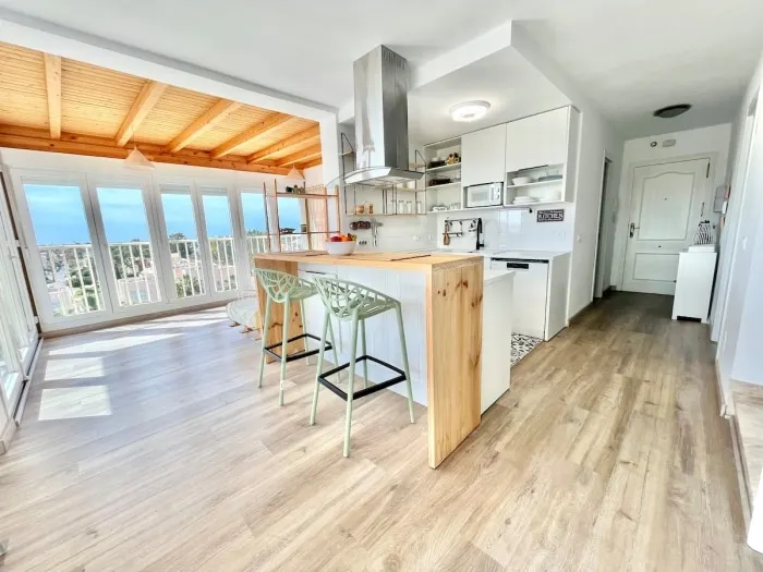 Luxus Penthouse mit Meerblick - Image 1