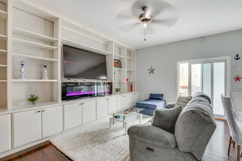 5 Mi to Rutgers University: New Jersey Guest Suite - Image 1