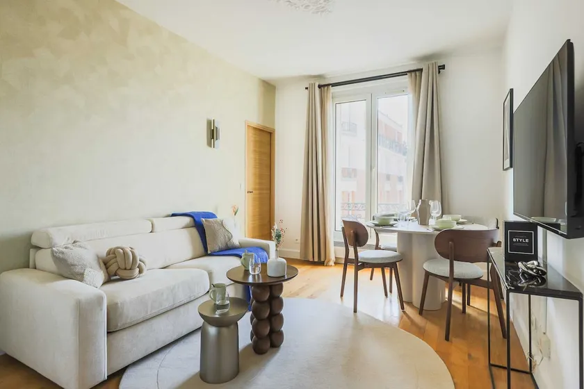 Charming flat -1BR-4P- Paris 17e - Image 1