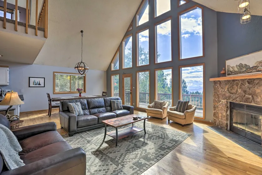 Hot Tub & Mountain Views: Conifer Cabin! - Image 1