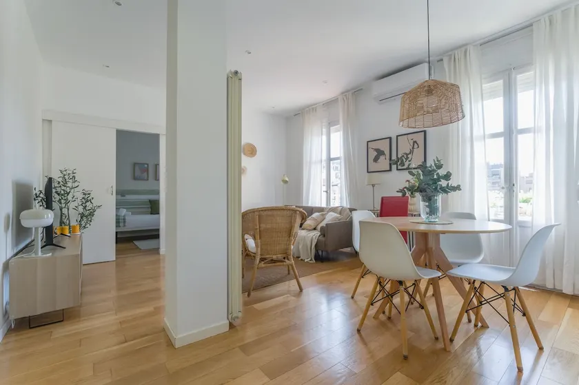 Stunning Stylish - 2BD 1BT - Chamberí - Image 1