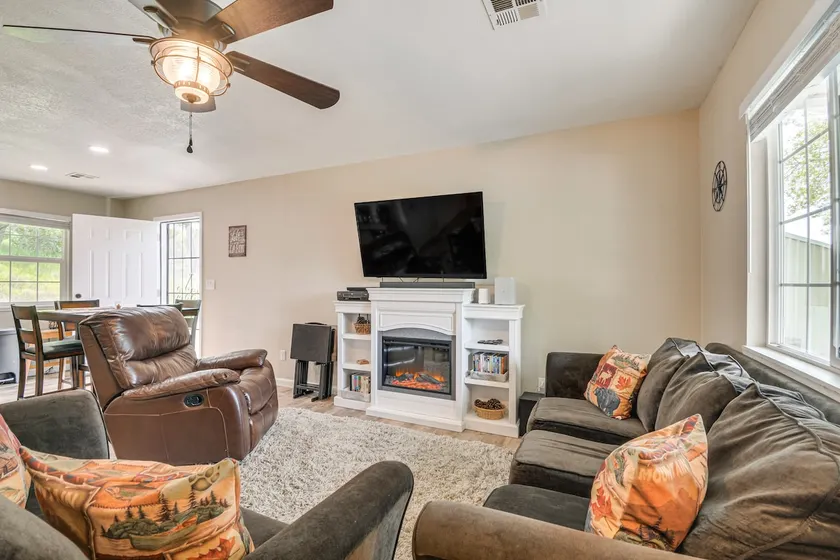 Coulterville Home w/ Gazebo Near Lakes & Hiking! - Image 1