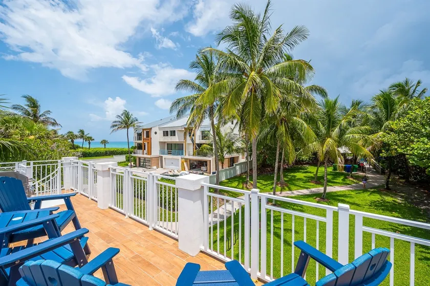 Designer Beachside Serenity Steps to the Beach! - Image 1