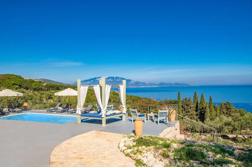 Villa Thea by Villa Plus - Image 1
