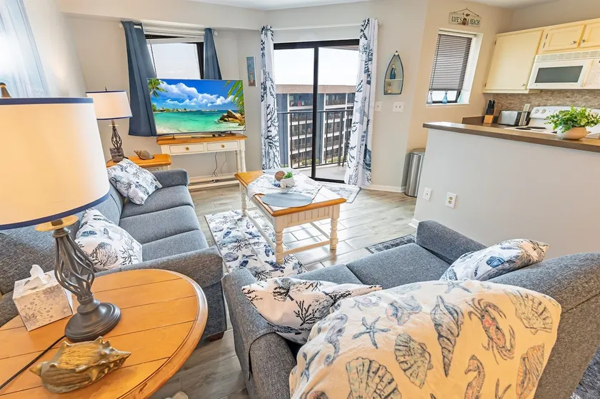New 2BR Renaissance Towers, Pools, Great Oceanview - Image 1