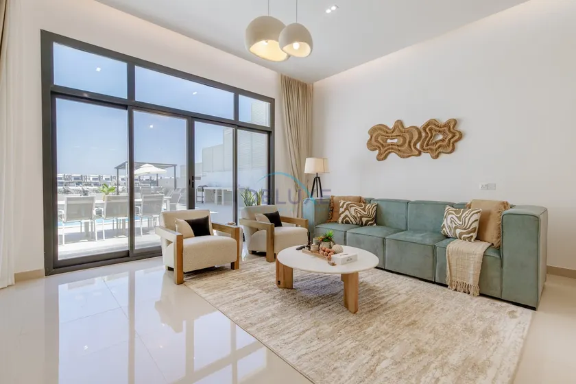 3BR Amazing Seaview Private Villa with Pool - Image 1