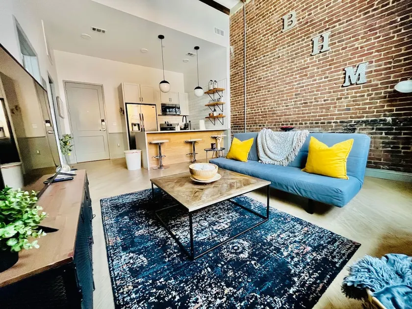 Urban Luxury Retreat:Mercantile on Morris/1BR/WiFi - Image 1