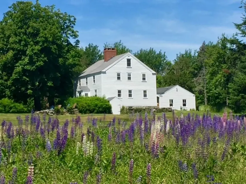 1760 Harpswell Dunning Farmhouse - Image 1
