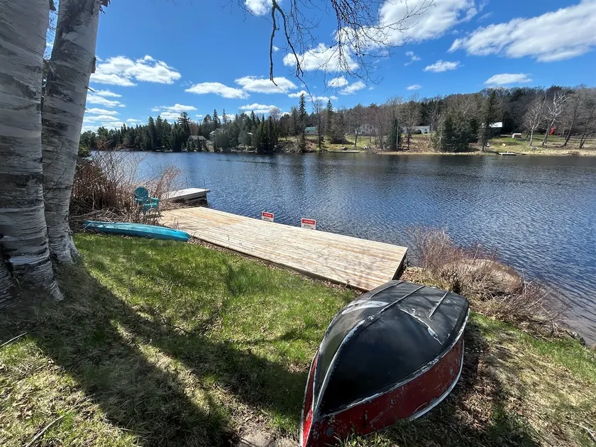 Waterfront Algonquin Escape | 4BR | River Access - Image 1