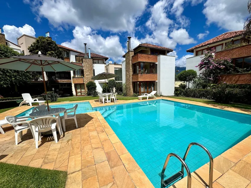 Amazing Duplex 5 Min from Downtown with Pool - Image 1