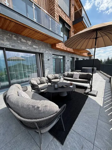 KitzSki Apartment ski-in ski-out accommodation - Image 1