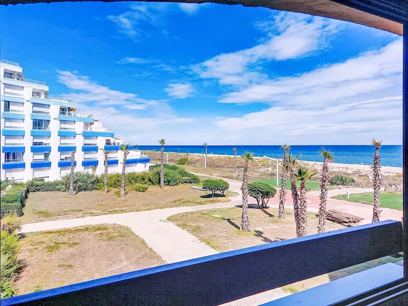 Le Front De Mer - Image 1