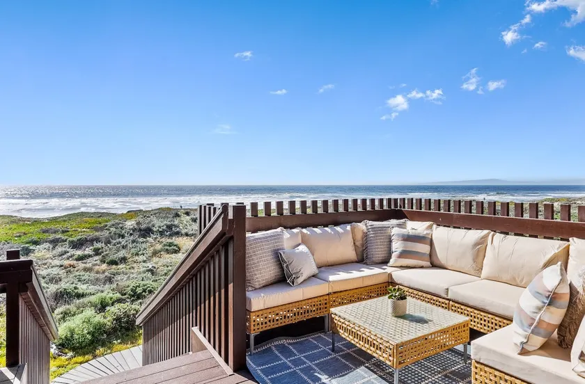 Pacific Oasis | An Oceanfront Escape - Image 1