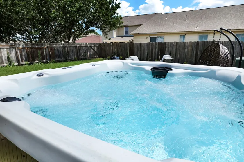 Hot Tub Near Missions Park DT Yard BBQ Games - Image 1