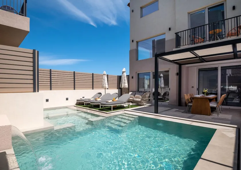 Avissos Resort Villas, By Hellocrete - Image 1