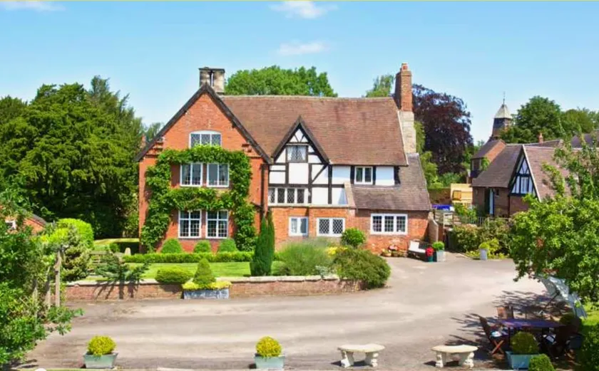 The Manor House - Image 1