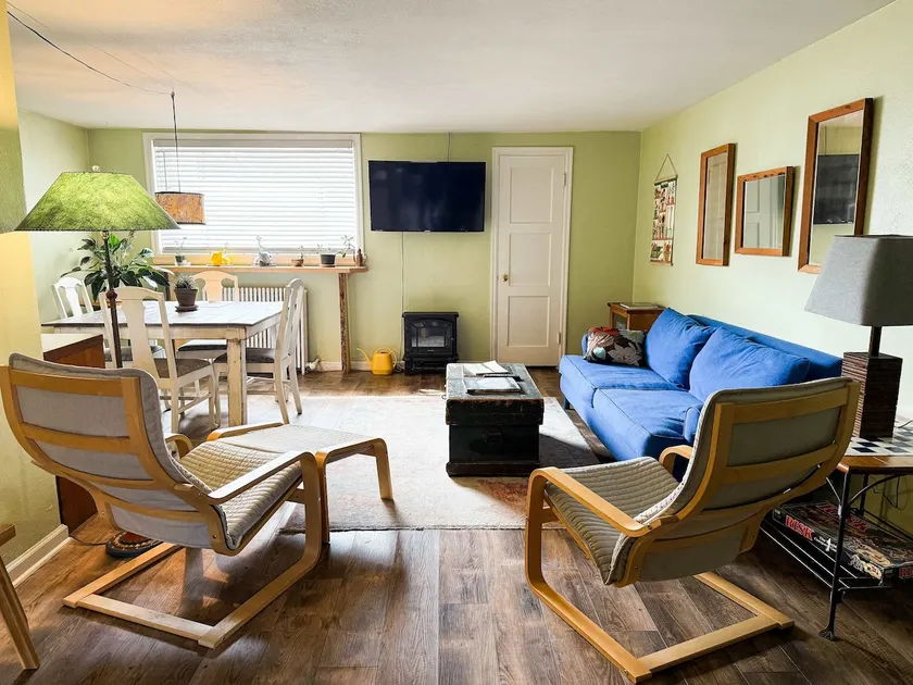 Peaceful Hideaway in Central Fargo - Image 1